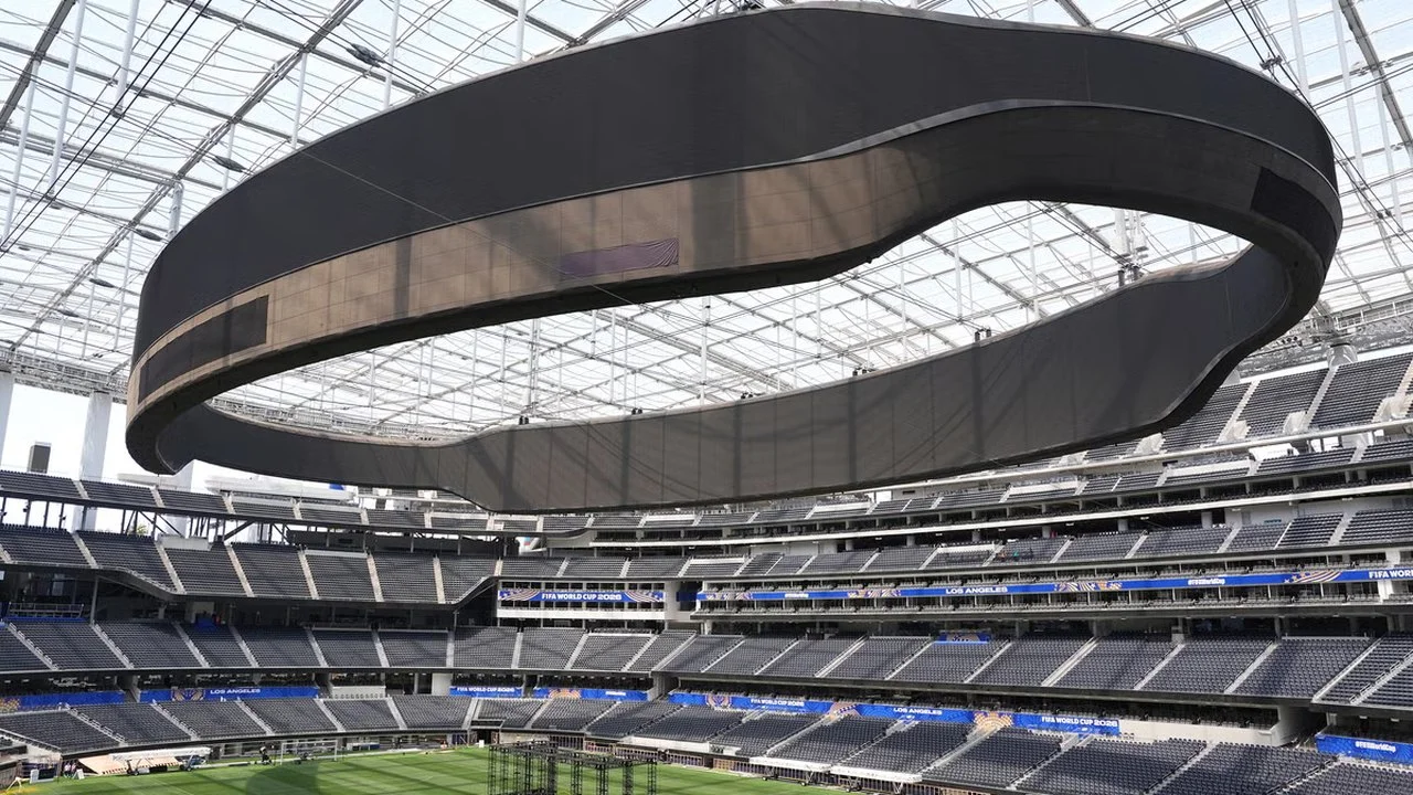世界杯2026场馆战术影响解析：16座球场如何改变比赛格局